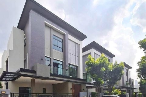 Casa de 3 dormitorios en Bangkok, Tailandia № 233875