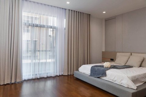Casa de 3 dormitorios en Bangkok, Tailandia № 233875 - foto 13