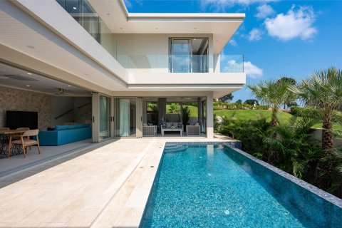 Villa in Ko Samui, Thailand 3 bedrooms № 173397 - photo 2