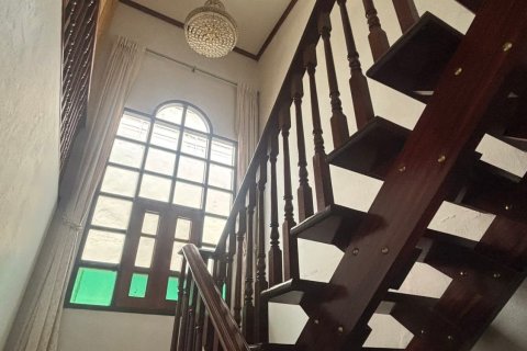 House in Watthana, Bangkok, Thailand 4 bedrooms № 173399 - photo 13