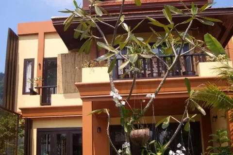 Villa in Kathu, Thailand 5 bedrooms № 173393 - photo 2
