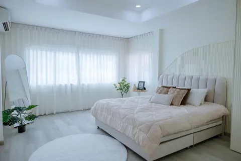 Villa in Pattaya, Thailand 5 bedrooms № 161245 - photo 9