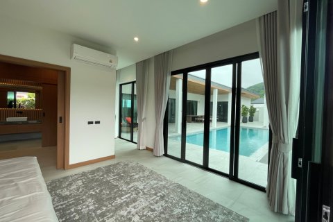 Villa in Hua Hin, Thailand 3 bedrooms № 169950 - photo 6