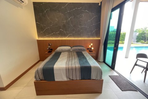 Villa in Hua Hin, Thailand 3 bedrooms № 169950 - photo 28