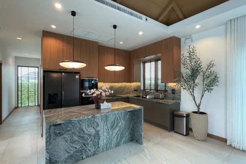 Villa in Hua Hin, Thailand 3 bedrooms № 169950 - photo 11