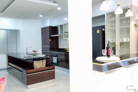 Вилла в Паттайе, Таиланд с 6 спальнями  № 138636 - фото 3