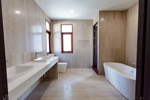 Maison à Lat Phrao, Bangkok, Thaïlande 4 chambres № 138635 - photo 25