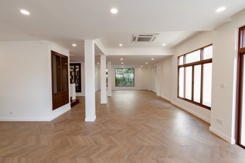 Maison à Lat Phrao, Bangkok, Thaïlande 4 chambres № 138635 - photo 3