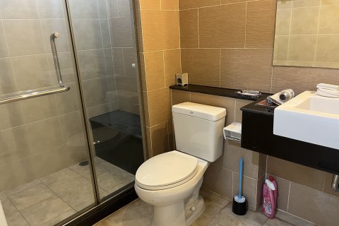 Студия в кондо в Банг-Кхо-Лаеме, Бангкок, Таиланд № 169392 - фото 3