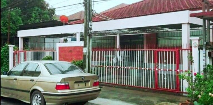 Maison à Sai Mai, Bangkok, Thaïlande 3 chambres № 169387