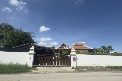 Land in Chiang Mai, Thailand 9600 sq.m. № 167768 - photo 14