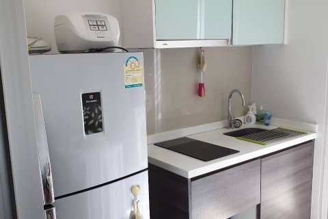 Студия в кондо в Сатхоне, Бангкок, Таиланд № 167767 - фото 3