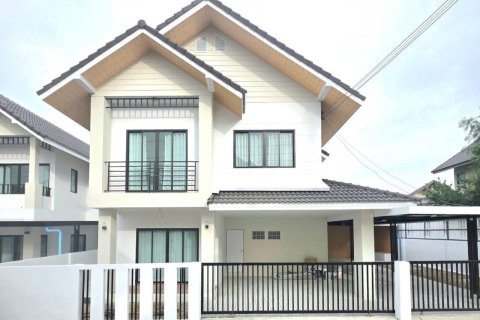 Maison à Pattaya, Thaïlande 3 chambres № 148217 - photo 1