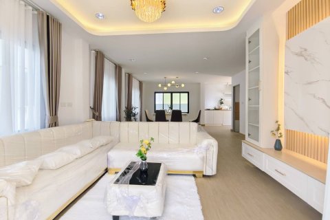 Maison à Pattaya, Thaïlande 3 chambres № 148217 - photo 3