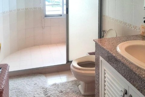 Condo in Hua Hin, Thailand, 3 bedrooms  № 148215 - photo 13