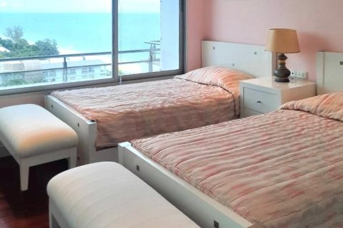 Condo in Hua Hin, Thailand, 3 bedrooms  № 148215 - photo 12