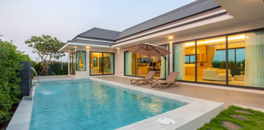 Villa in Pran Buri, Thailand 3 bedrooms № 176809