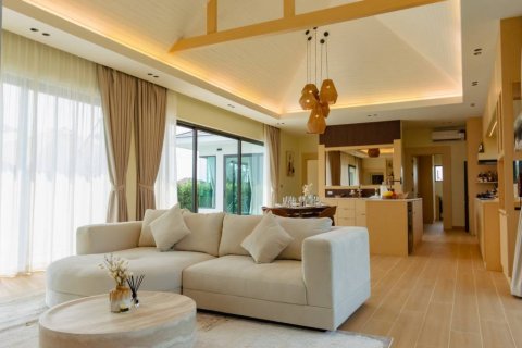 Villa in Pran Buri, Thailand 3 bedrooms № 176814 - photo 7