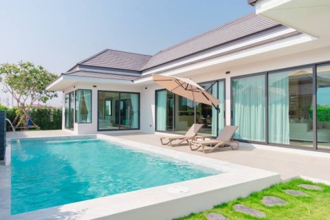 Villa in Pran Buri, Thailand 3 bedrooms № 176814