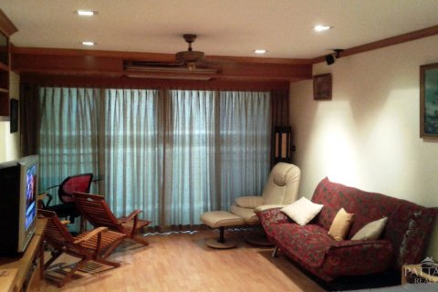 Studio in the Condo on Jomtien Beach, Pattaya, Thailand № 204107 - photo 3