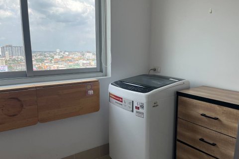 Condo in Huai Khwang, Bangkok, Thailand, 2 bedrooms  № 163582 - photo 10