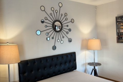 Studio à Khlong Toei, Bangkok, Thaïlande № 163583