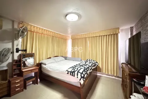 Casa de 3 dormitorios en Pattaya, Tailandia № 211639 - foto 3