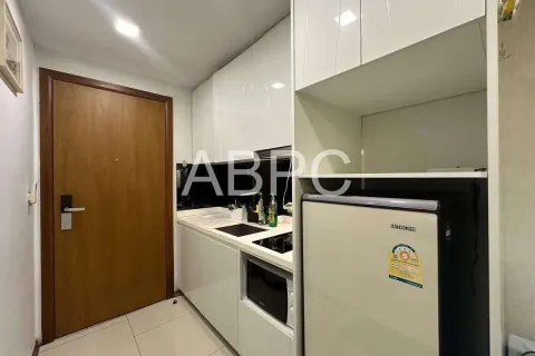 Estudio en el condominio en Pattaya, Tailandia № 211641 - foto 3