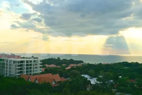 Condominio de 2 dormitorios en Pattaya, Tailandia № 211642 - foto 2