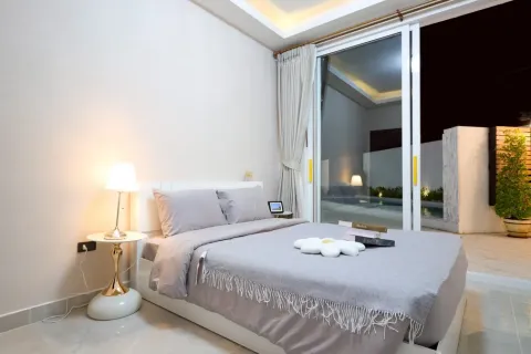 Casa de 7 dormitorios en Jomtien Beach, Pattaya, Tailandia № 211643 - foto 19