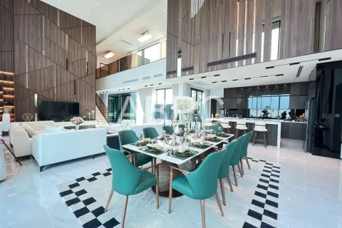 Casa de 5 dormitorios en Pattaya, Tailandia № 211638 - foto 9