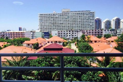 Studio dans le Condo sur Jomtien Beach, Pattaya, Thaïlande  № 204518 - photo 2