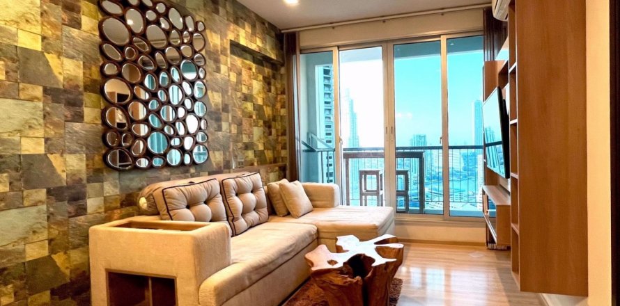Condo in Bangkok, Thailand, 1 bedroom in Rhythm Sathorn - Narathiwas  № 54783