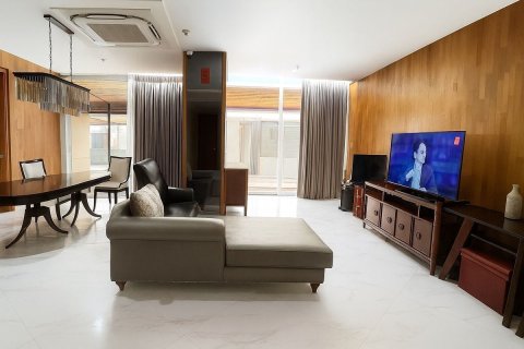 Пентхаус в Сатхоне, Бангкок, Таиланд с 3 спальнями  № 149130 - фото 1