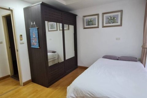 Кондоминиум с 2 спальнями в Бангкоке, Таиланд № 146753 - фото 8