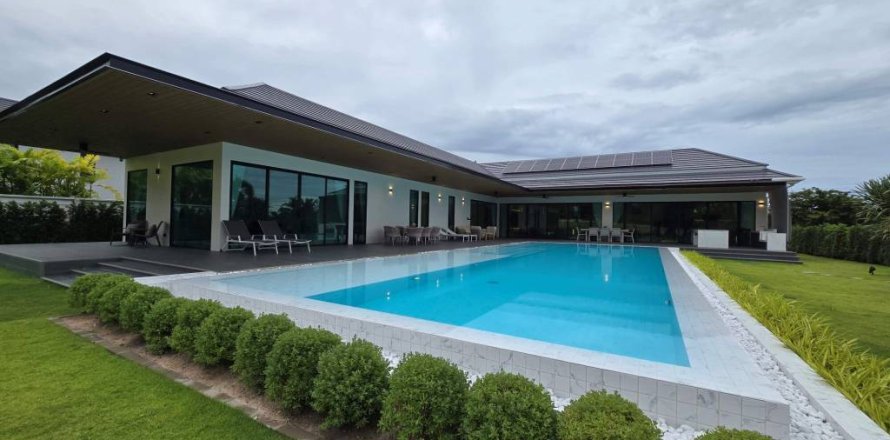 Вилла в Ча-аме, Таиланд с 4 спальнями № 146750