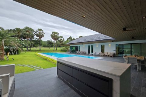 Вилла в Ча-аме, Таиланд с 4 спальнями № 146750 - фото 9