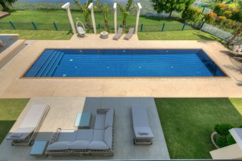 Villa in Phuket, Thailand 5 bedrooms № 152655 - photo 10