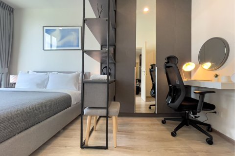 Condo à Huai Khwang, Bangkok, Thaïlande, 2 chambres  № 152652 - photo 10