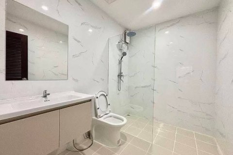 House in Pattaya, Thailand 5 bedrooms № 152653 - photo 11