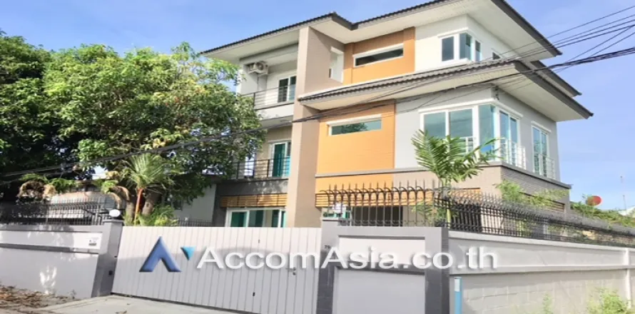 Haus in Huai Khwang, Bangkok, Thailand 4 Schlafzimmer № 216769
