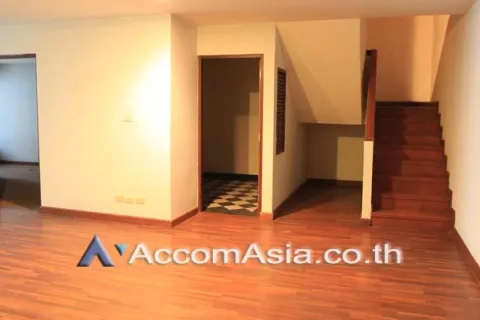 Duplex in Watthana, Bangkok, Thailand 4 Schlafzimmer № 216771 - Foto 5
