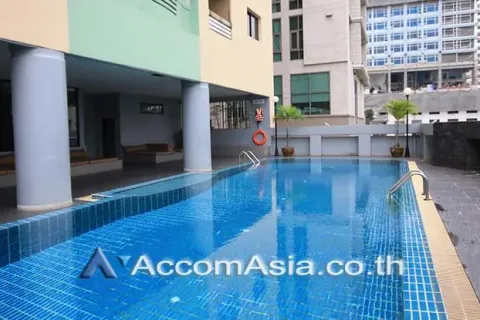 Duplex in Watthana, Bangkok, Thailand 4 Schlafzimmer № 216771 - Foto 8