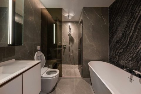 Condo à Watthana, Bangkok, Thaïlande, 2 chambres  № 158464 - photo 15