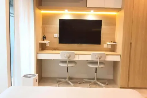 Studio in the Condo in Pathum Wan, Bangkok, Thailand  № 158466 - photo 5