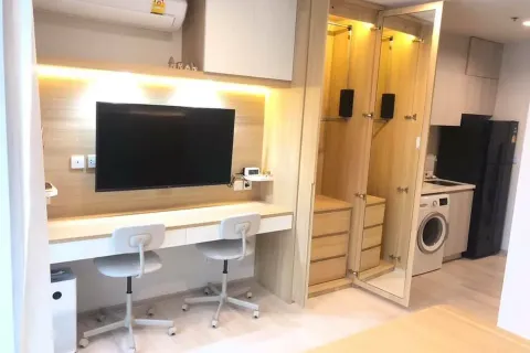 Studio in the Condo in Pathum Wan, Bangkok, Thailand  № 158466 - photo 6