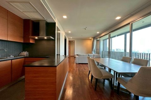 Condo in Khlong Toei, Bangkok, Thailand, 3 bedrooms  № 158467 - photo 7