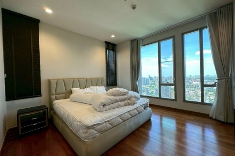 Condo in Khlong Toei, Bangkok, Thailand, 3 bedrooms  № 158467 - photo 11