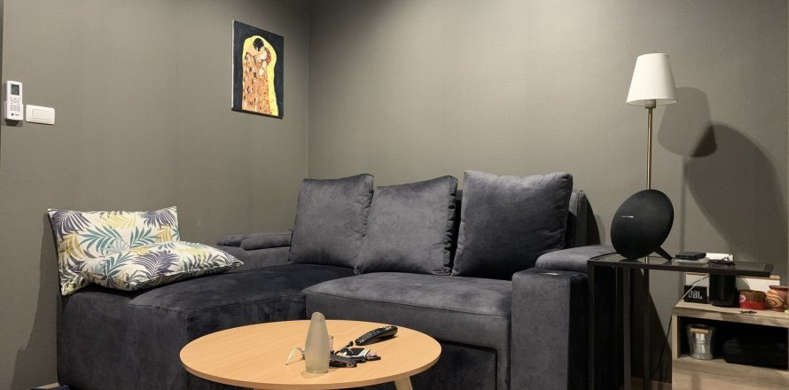 Studio in the Condo in Bang Kapi, Bangkok, Thailand  № 157056