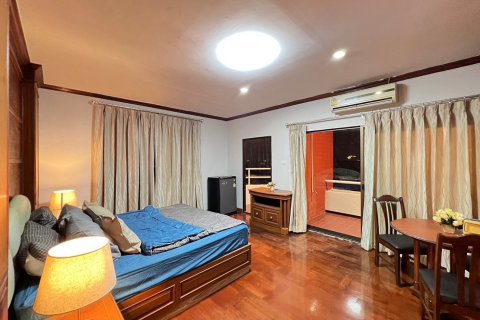 Condo à Bang Na, Bangkok, Thaïlande, 2 chambres  № 163265 - photo 7